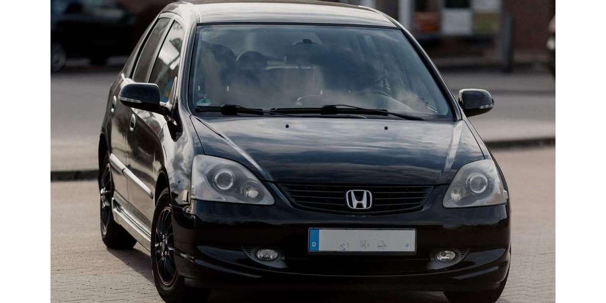 Honda Civic 168.000 km 2.000 &euro; Südbrookmerland 26624