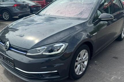 VW Golf 82.000 km 13.999 &euro; Moormerland 26802