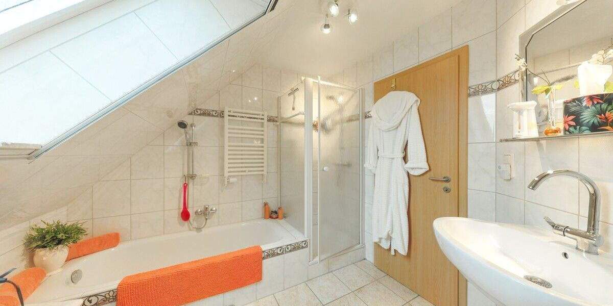 Einfamilienhaus Brinkum - 5 Zimmer, 155 m&sup2;, 399.000&euro; | Angebot:25689824