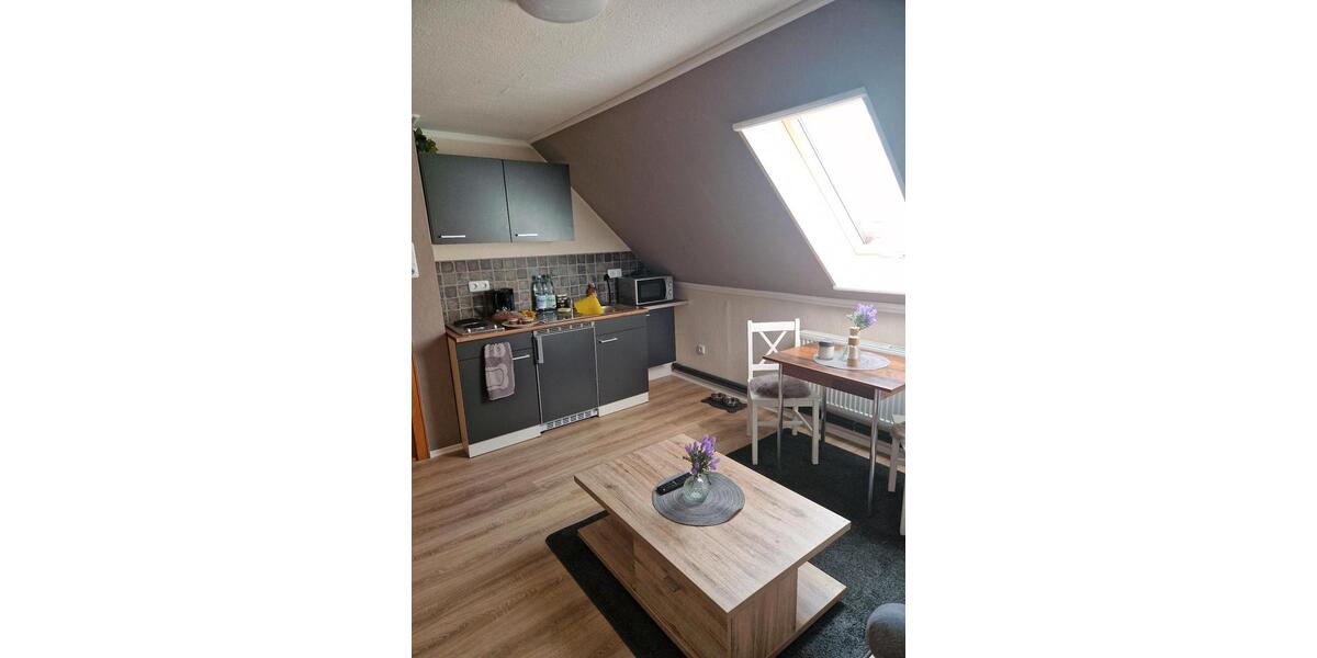 Dachgeschoßwohnung Großefehn - 2 Zimmer, 60 m&sup2;, 50&euro; | Angebot:25150467