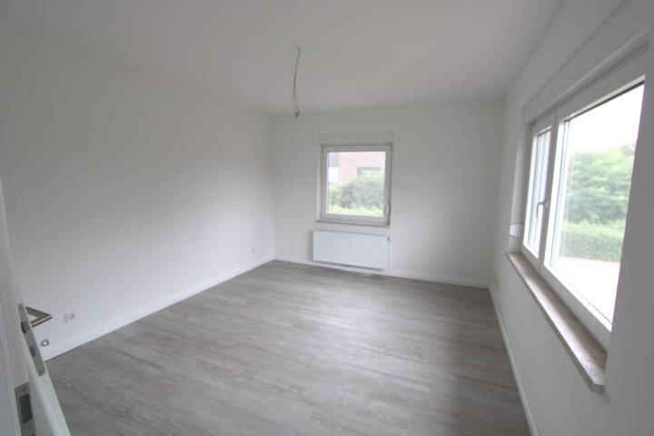 Bungalow Bunde Wymeer - 4 Zimmer, 110 m&sup2;, 350.000&euro; | Angebot:26157453