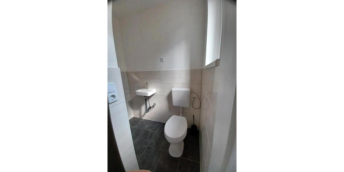 Etagenwohnung Westoverledingen - 4 Zimmer, 100 m&sup2;, 900&euro; | Angebot:26552108
