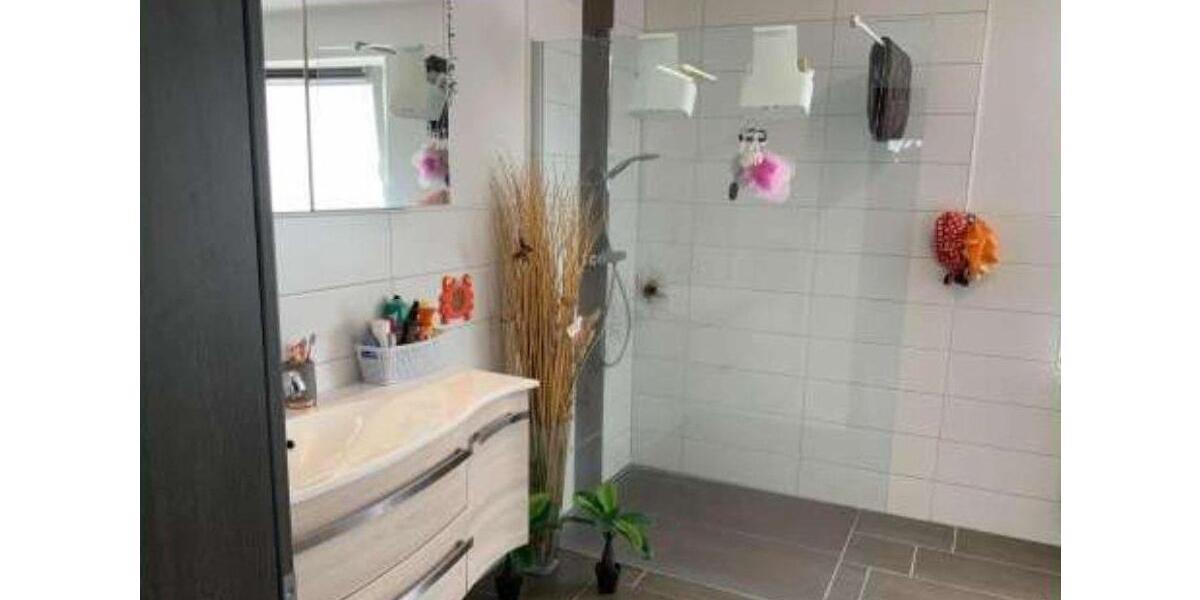 Einfamilienhaus Emden Rysumer Landstraße - 6 Zimmer, 150 m&sup2;, 250.000&euro; | Angebot:26135657