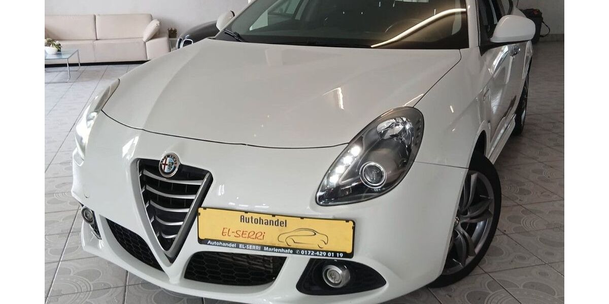 Alfa Romeo Giulietta 137.000 km 6.900 &euro; Upgant-Schott 26529
