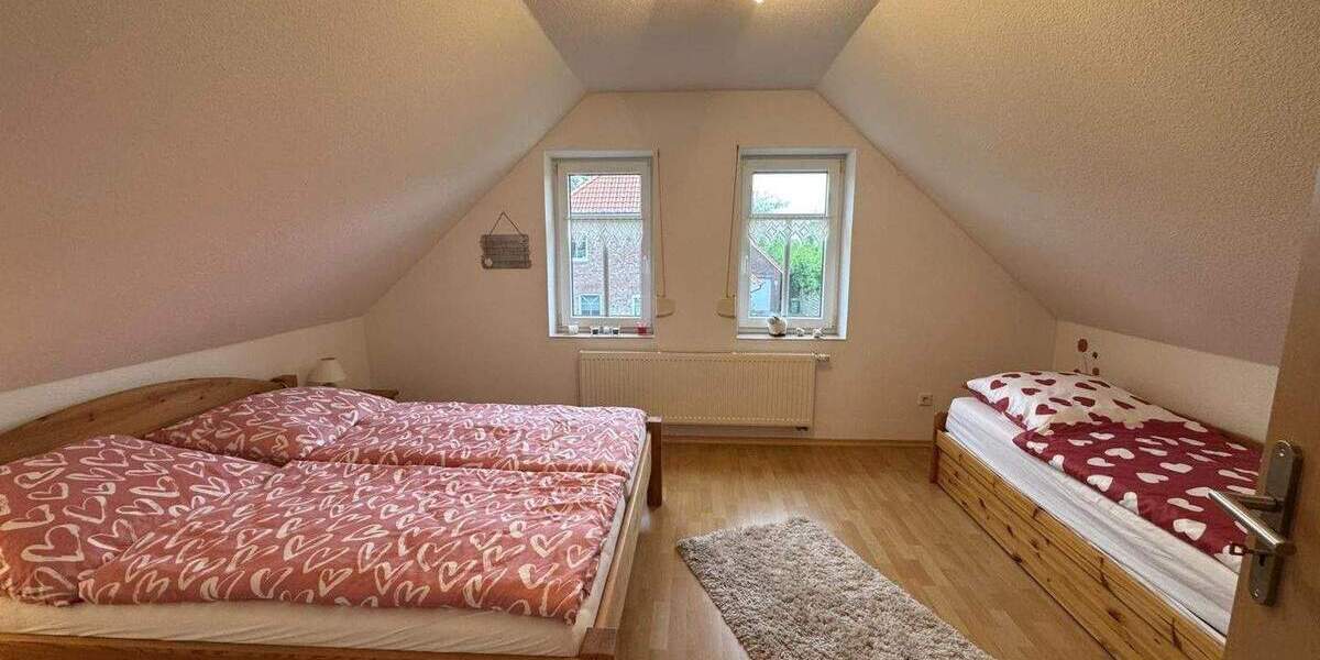 Einfamilienhaus Großheide - 4 Zimmer, 105 m&sup2;, 299.000&euro; | Angebot:25736846