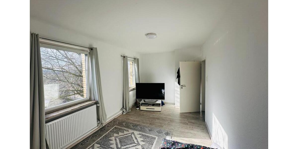 Etagenwohnung Emden Rysumer Landstraße - 3 Zimmer, 65 m&sup2;, 780&euro; | Angebot:25613313