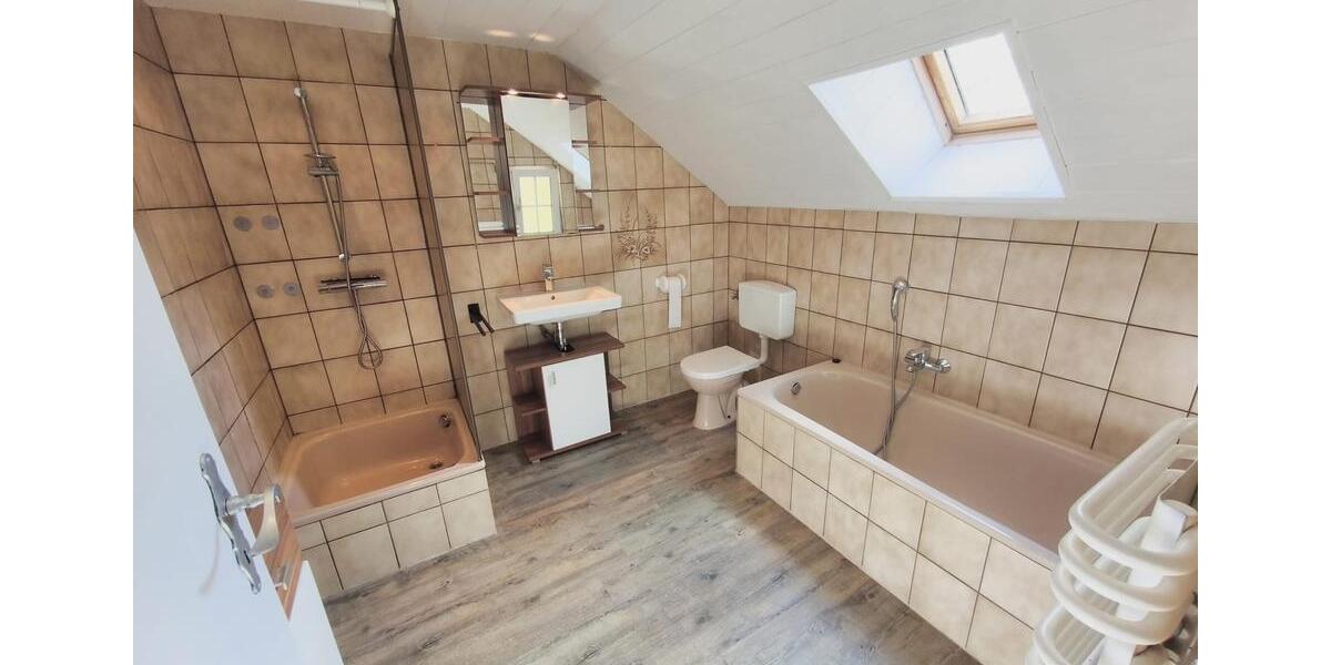 Mehrfamilienhaus, Wohnhaus Krummhörn - 7 Zimmer, 160 m&sup2;, 269.000&euro; | Angebot:26957625