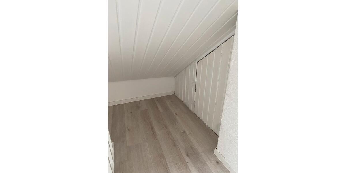 Mehrfamilienhaus, Wohnhaus Leer (Ostfriesland) - 7 Zimmer, 200 m&sup2;, 355.000&euro; | Angebot:26629841