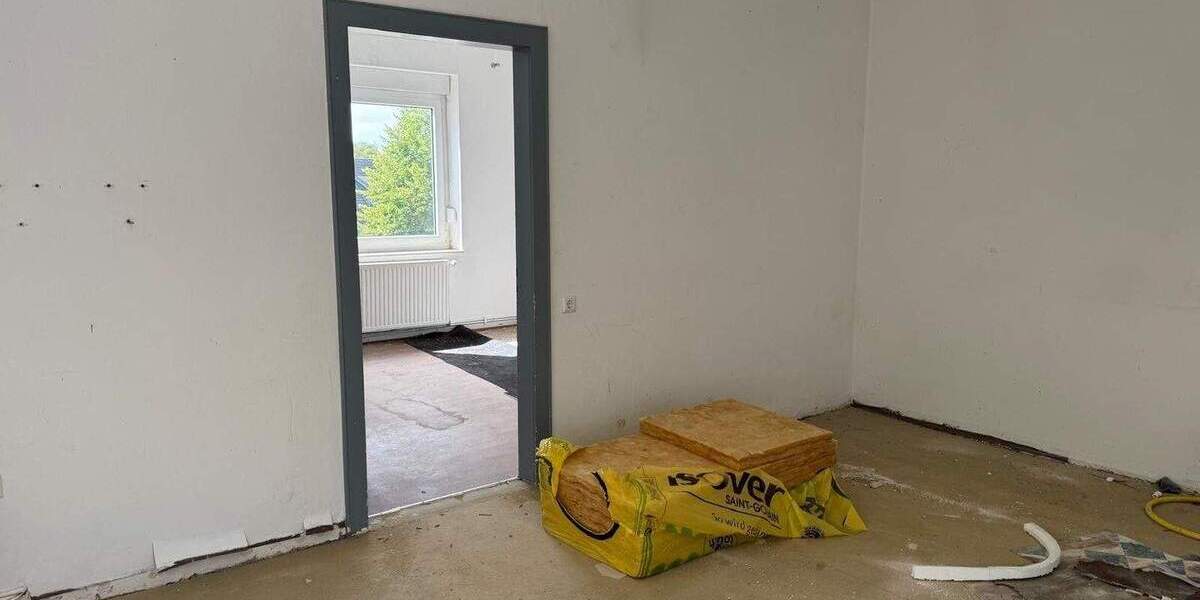 Mehrfamilienhaus, Wohnhaus Moormerland / Oldersum Oldersum - 7 Zimmer, 185 m&sup2;, 197.000&euro; | Angebot:25745396