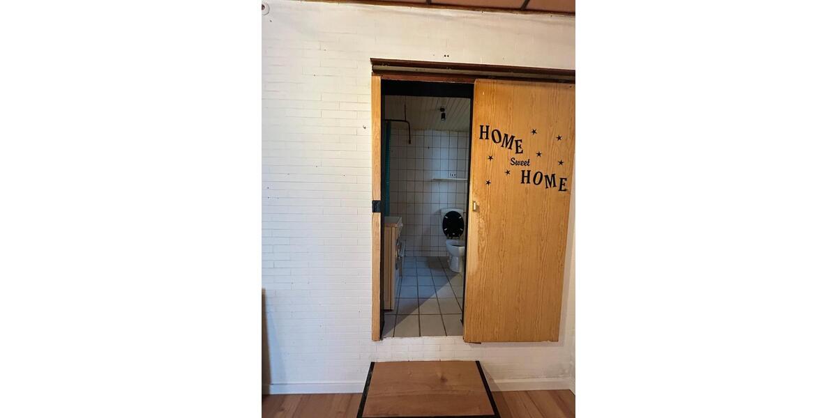Etagenwohnung Weener - 1 Zimmer, 40 m&sup2;, 400&euro; | Angebot:24933523