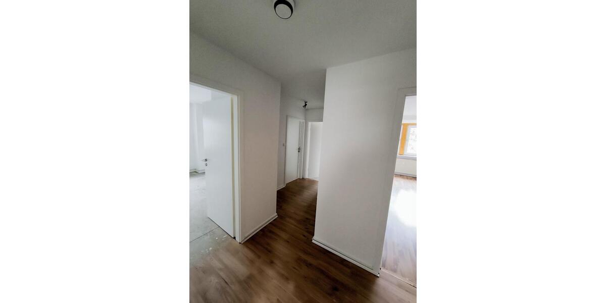 Dachgeschoßwohnung Emden Tholenswehr - 2 Zimmer, 62 m&sup2;, 435&euro; | Angebot:25377072