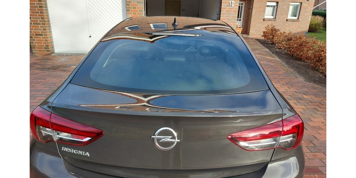 Opel Insignia 64.000 km 18.250 &euro; Westoverledingen 26810