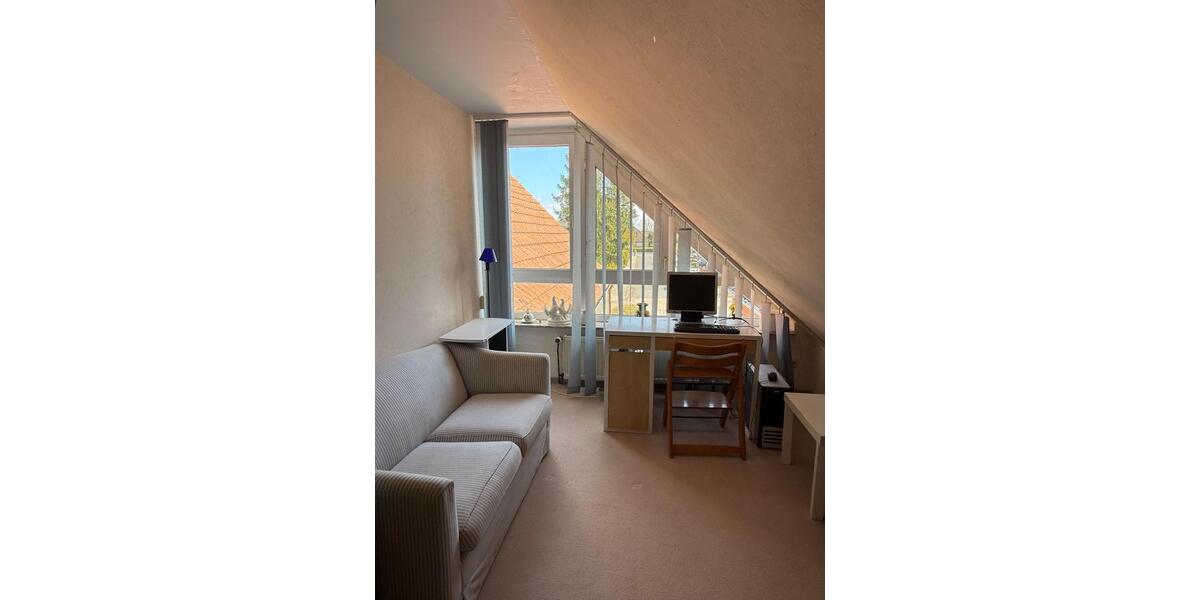 Einfamilienhaus Emden Tholenswehr - 8 Zimmer, 130 m&sup2;, 196.000&euro; | Angebot:25975137