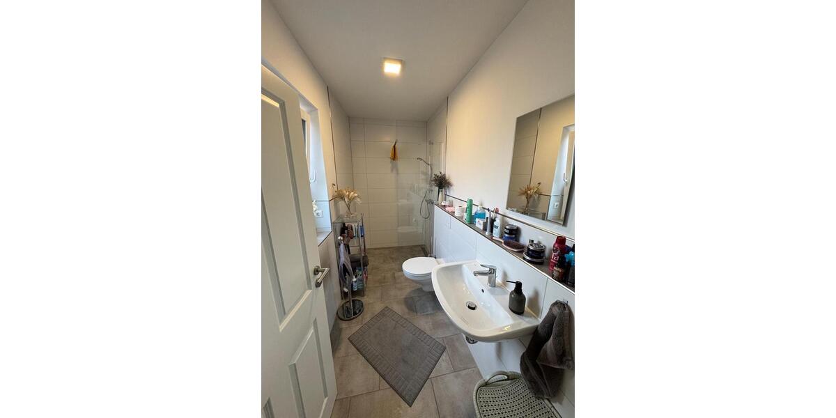 Etagenwohnung Südbrookmerland - 3 Zimmer, 72 m&sup2;, 1.150&euro; | Angebot:26698533