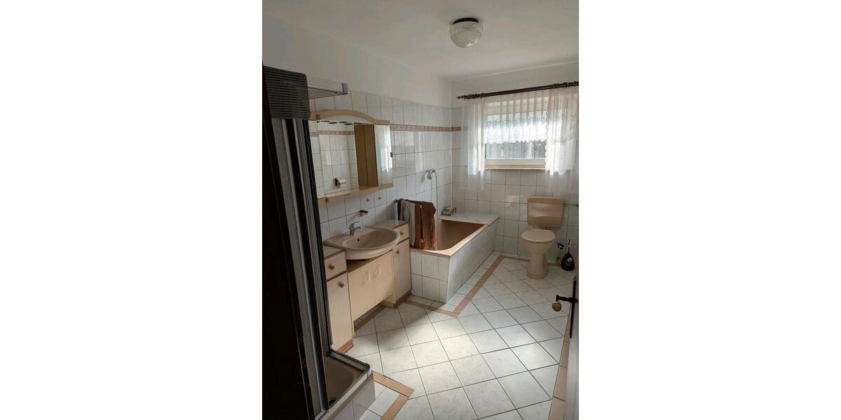 Bungalow Moormerland - 5 Zimmer, 130 m&sup2;, 320.000&euro; | Angebot:26745364