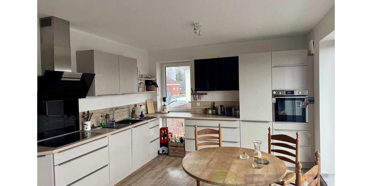 Dachgeschoßwohnung Leer (Ostfriesland) - 2 Zimmer, 64 m&sup2;, 750&euro; | Angebot:25102311