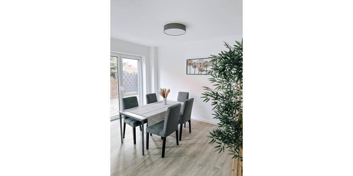 Doppelhaushälfte Südbrookmerland - 7 Zimmer, 135 m&sup2;, 1.450&euro; | Angebot:26495774