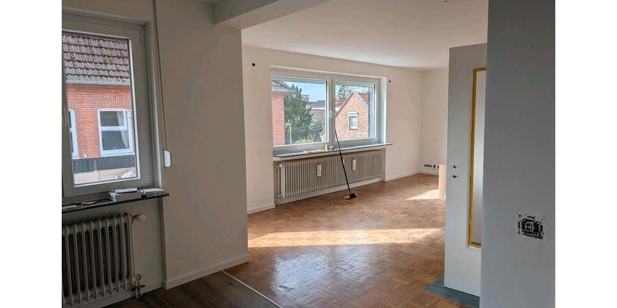 Etagenwohnung Emden Tholenswehr - 3 Zimmer, 78 m&sup2;, 800&euro; | Angebot:25948864