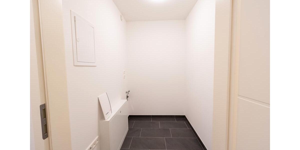 Etagenwohnung Aurich - 2 Zimmer, 81 m&sup2;, 850&euro; | Angebot:25263775