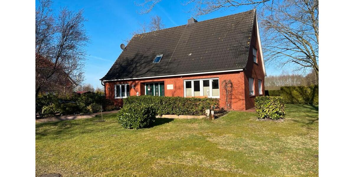 Einfamilienhaus Hesel - 7 Zimmer, 180 m&sup2;, 330.000&euro; | Angebot:25942770