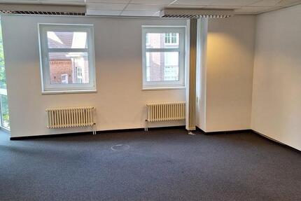 Gewerbeobjekt Leer (Ostfriesland) - 990&euro; | Angebot:23050183