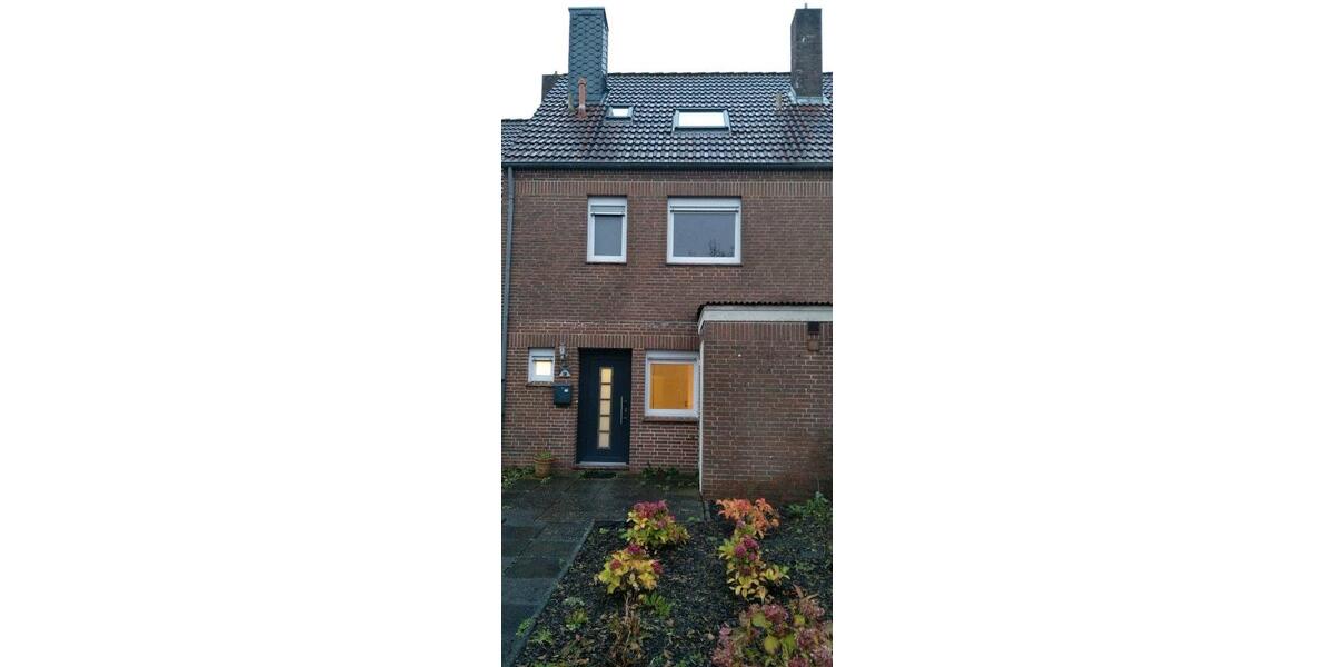 Reihenhaus Emden Tholenswehr - 4 Zimmer, 104 m&sup2;, 1.104&euro; | Angebot:27609369