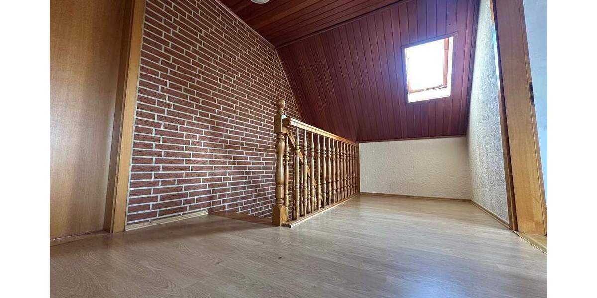 Einfamilienhaus Weener Stapelmoor - 4 Zimmer, 104 m&sup2;, 149.000&euro; | Angebot:25694522