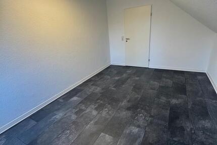 Wohnung Aurich Egels und Wallinghausen - 5 Zimmer, 100 m&sup2;, 1.000&euro; | Angebot:25843949