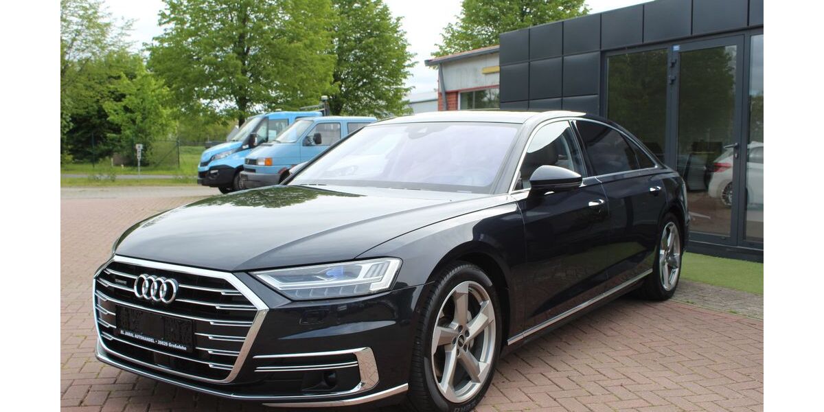 Audi A8 156.575 km 43.900 &euro; Großefehn 26629