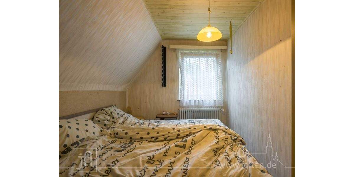 Einfamilienhaus Moormerland Veenhusen - 9 Zimmer, 145 m&sup2;, 139.500&euro; | Angebot:25837402