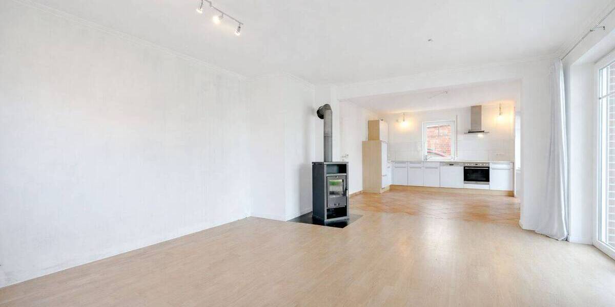 Einfamilienhaus Emden Wolthusen - 6 Zimmer, 143 m&sup2;, 429.000&euro; | Angebot:25970228