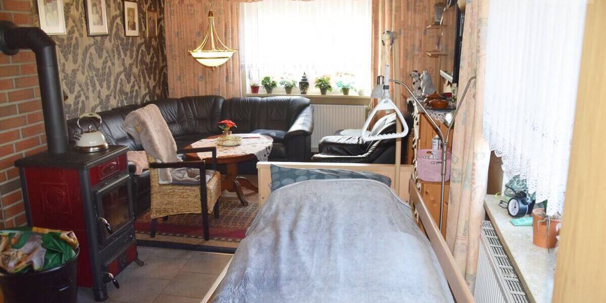 Einfamilienhaus Aurich Innenstadt - 4 Zimmer, 140 m&sup2;, 199.500&euro; | Angebot:26541248