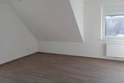 Wohnung Aurich Innenstadt - 3 Zimmer, 96 m&sup2;, 750&euro; | Angebot:26128139