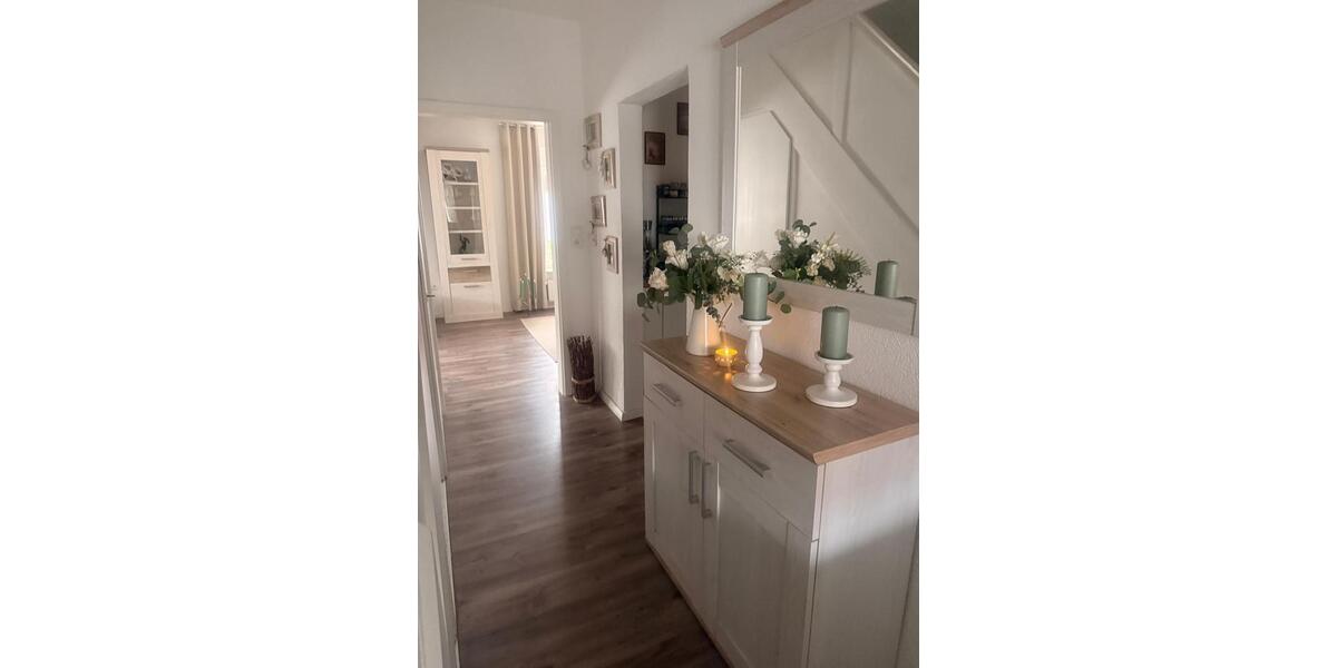 Einfamilienhaus Westoverledingen - 8 Zimmer, 235 m&sup2;, 435.000&euro; | Angebot:26019604