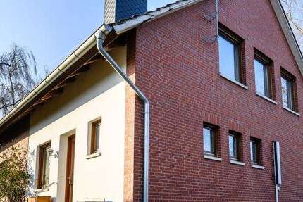 Haus Moormerland - 8 Zimmer, 172 m&sup2;, 299.500&euro; | Angebot:24647721