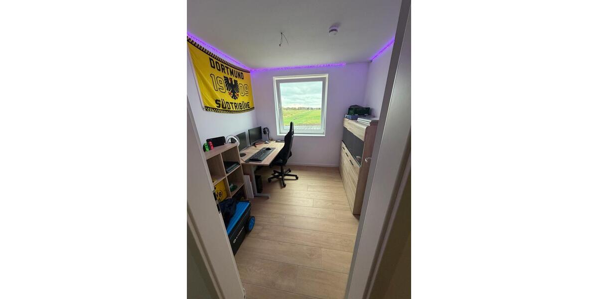 Dachgeschoßwohnung Großefehn - 3 Zimmer, 85 m&sup2;, 750&euro; | Angebot:26041146