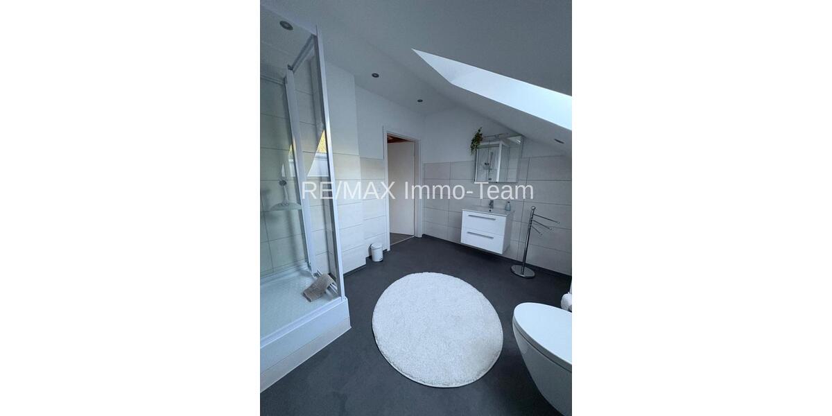 Etagenwohnung Jemgum - 1 Zimmer, 110 m&sup2;, 750&euro; | Angebot:26442910