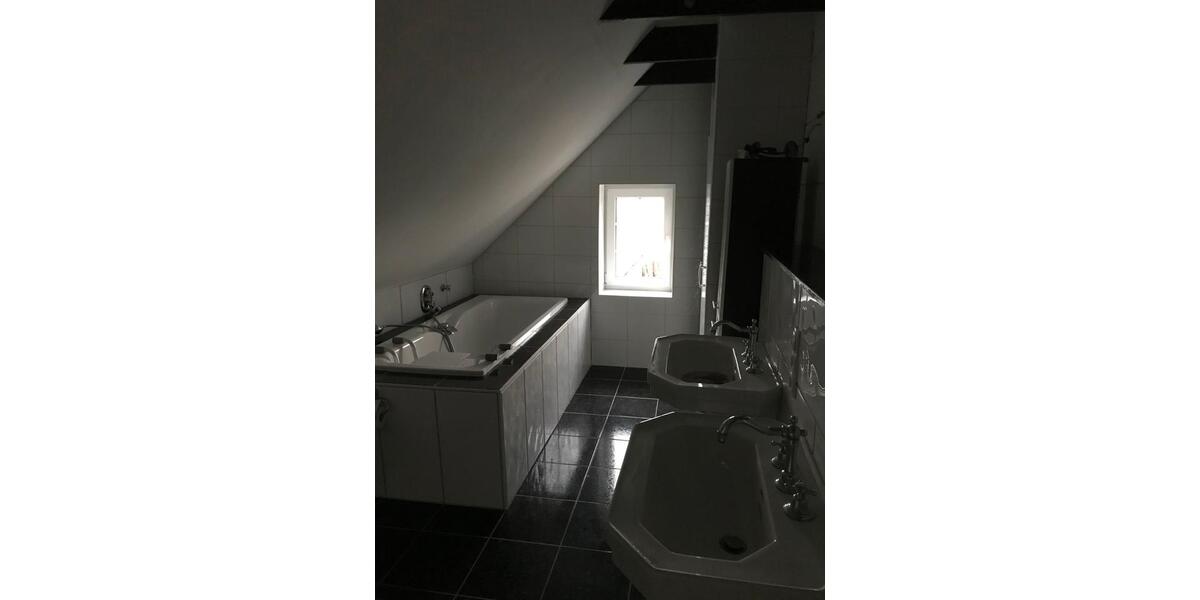 Doppelhaushälfte Krummhörn - 4 Zimmer, 120 m&sup2;, 900&euro; | Angebot:26422528