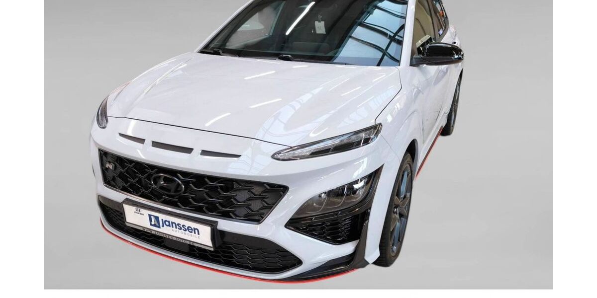 Hyundai KONA 26.365 km 28.990 &euro; Aurich 26605