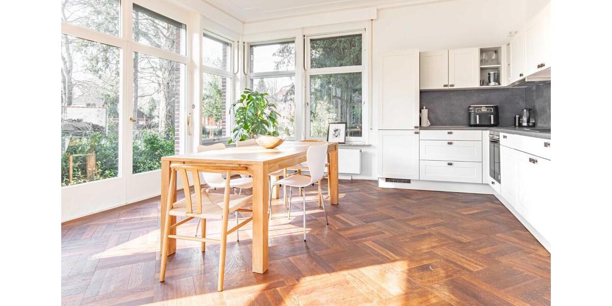 Erdgeschoßwohnung Emden Tholenswehr - 3 Zimmer, 138 m&sup2;, 1.480&euro; | Angebot:25855455