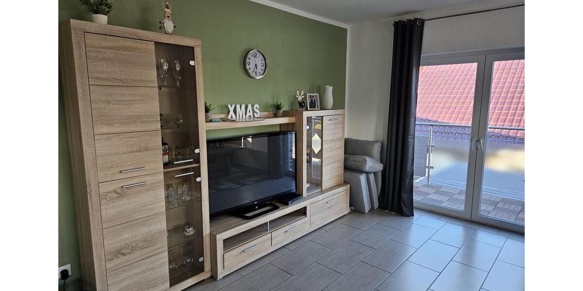 Etagenwohnung Westoverledingen - 3 Zimmer, 90 m&sup2;, 695&euro; | Angebot:26021939