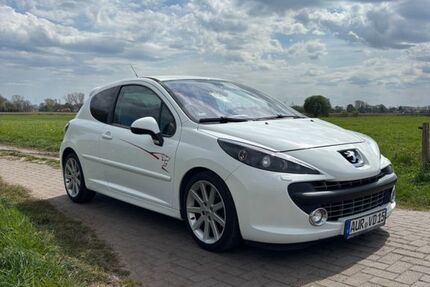 Peugeot 207 153.000 km 2.600 &euro; Ihlow 26632