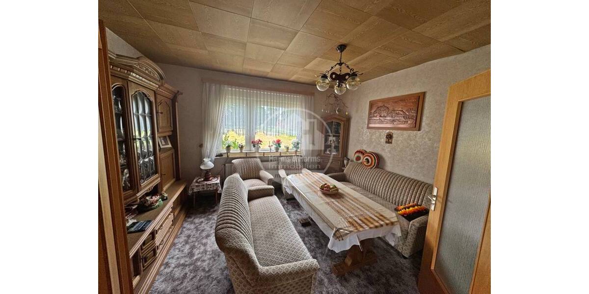 Einfamilienhaus Aurich Schirum - 8 Zimmer, 200 m&sup2;, 229.000&euro; | Angebot:25725671