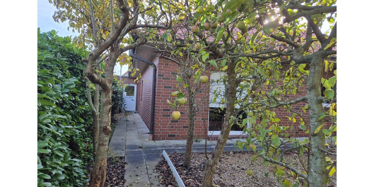 Einfamilienhaus Emden Tholenswehr - 3 Zimmer, 107 m&sup2;, 1.200&euro; | Angebot:26047162