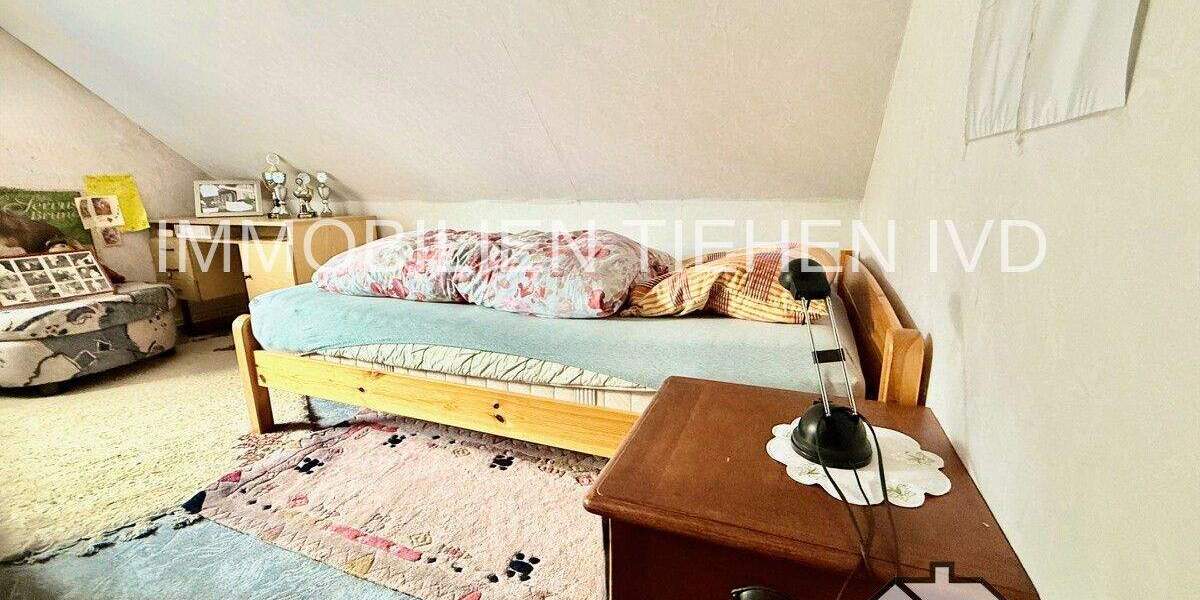 Doppelhaushälfte Weener Holthusen - 5 Zimmer, 138 m&sup2;, 185.000&euro; | Angebot:25699995