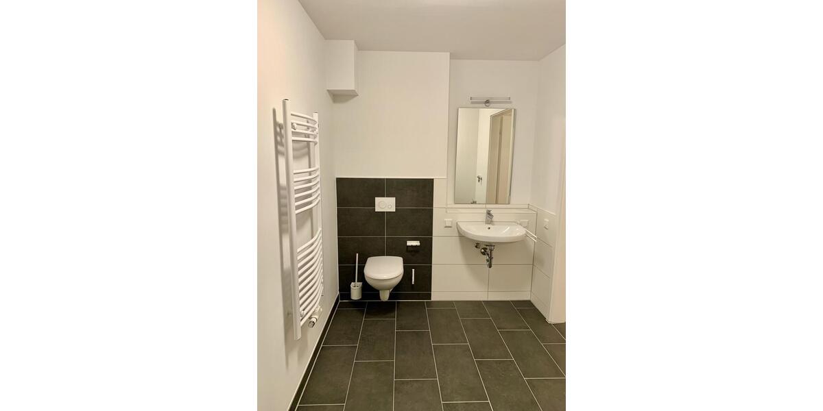 Etagenwohnung Leer (Ostfriesland) - 2 Zimmer, 65 m&sup2;, 1.271&euro; | Angebot:24651845