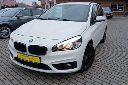 BMW 216 158.000 km 8.998 &euro; Upgant-Schott 26529
