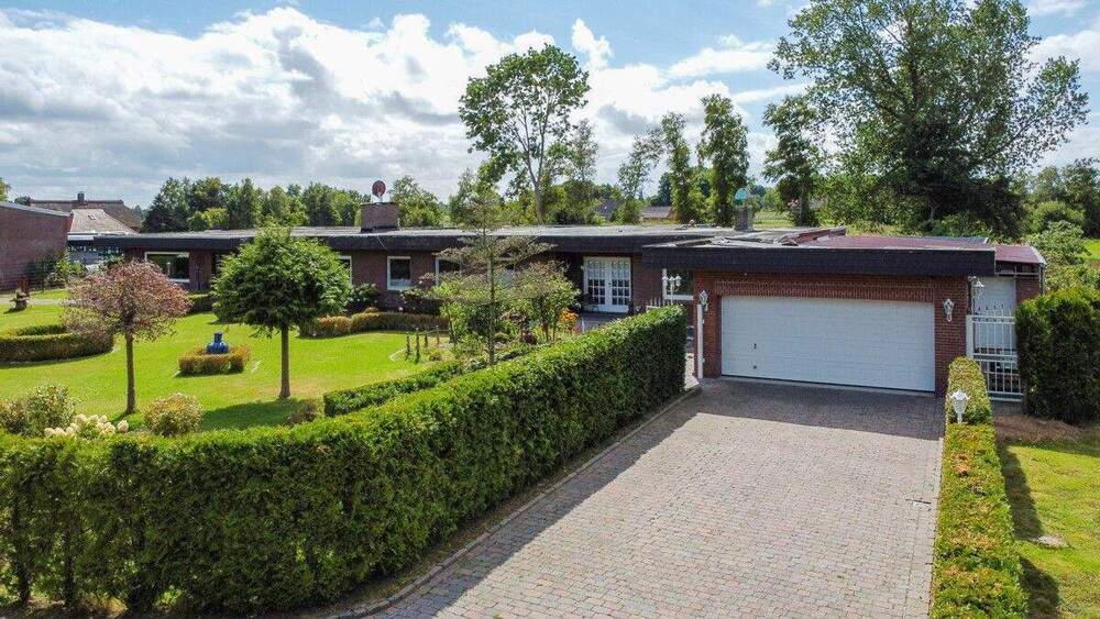 Bungalow Südbrookmerland / Münkeboe Moorhusen - 5 Zimmer, 300 m&sup2;, 399.000&euro; | Angebot:25692654