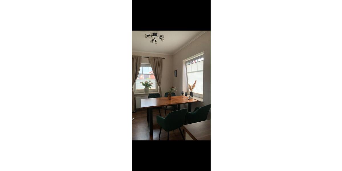 Bungalow Weener - 3 Zimmer, 85 m&sup2;, 275.000&euro; | Angebot:27025396