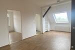 Dachgeschoßwohnung Emden Tholenswehr - 4 Zimmer, 91 m&sup2;, 750&euro; | Angebot:26662507